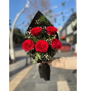 Özel 5 Kırmızı Gül Buketi